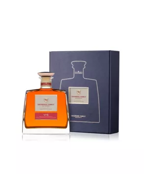 Бренді «Іукурідзе Фемілі Резерв V.S.» («Іukuridze Family Reserve V.S.») 0,7л в сувенірному пакуванні - інтернет-магазин SHABO