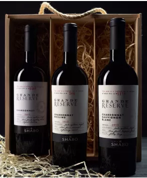 Grande Reserve Chardonnay, Grande Reserve Chardonnay-Riesling, Grande Reserve Chardonnay-Sauvignon Blanc in a box Grande Reserve Chardonnay, Grande Reserve Chardonnay-Riesling, Grande Reserve Chardonnay-Sauvignon Blanc in a box - SHABO
